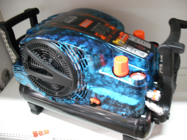 その他 AK-HH 1250E MAX マックス AK-HH1250E エアコンプレッサ ガイアブルー 限定カラー